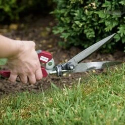 Kent & Stowe Single Handed Grass Shears 5 Kent & Stowe Single Handed Grass Shears -Outdoor Garden Care Shop 1022996 2