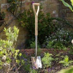 Kent & Stowe Stainless Steel Digging Spade -Outdoor Garden Care Shop 1031048 3